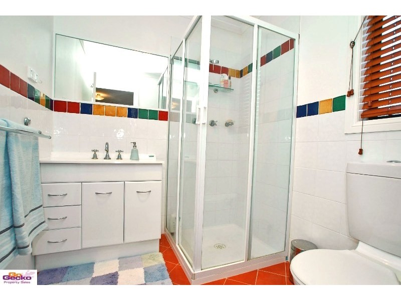 1 Benalla Court, Jerrabomberra NSW 2619