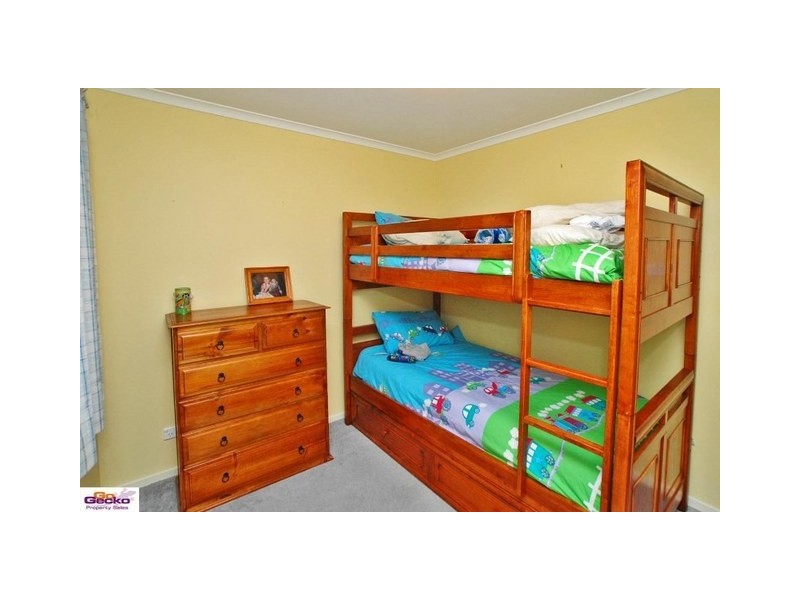 61 Thomas Royal Gardens, Queanbeyan NSW 2620