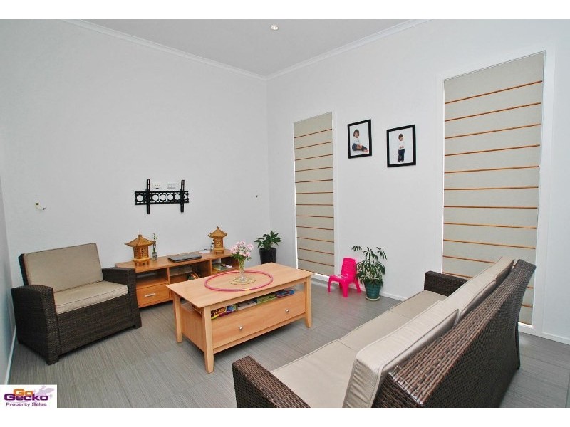 57 Woodhill Link, Jerrabomberra NSW 2619