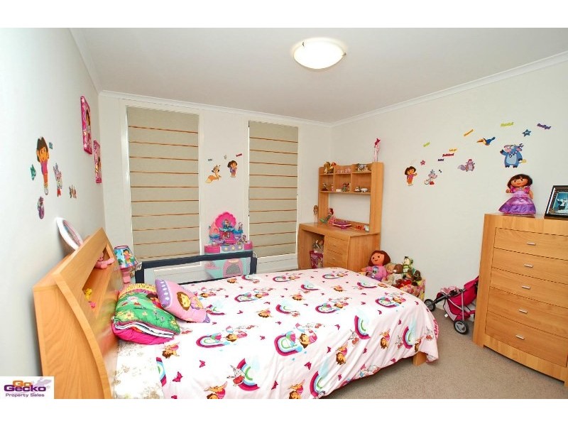 57 Woodhill Link, Jerrabomberra NSW 2619