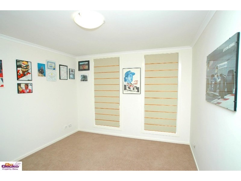 57 Woodhill Link, Jerrabomberra NSW 2619