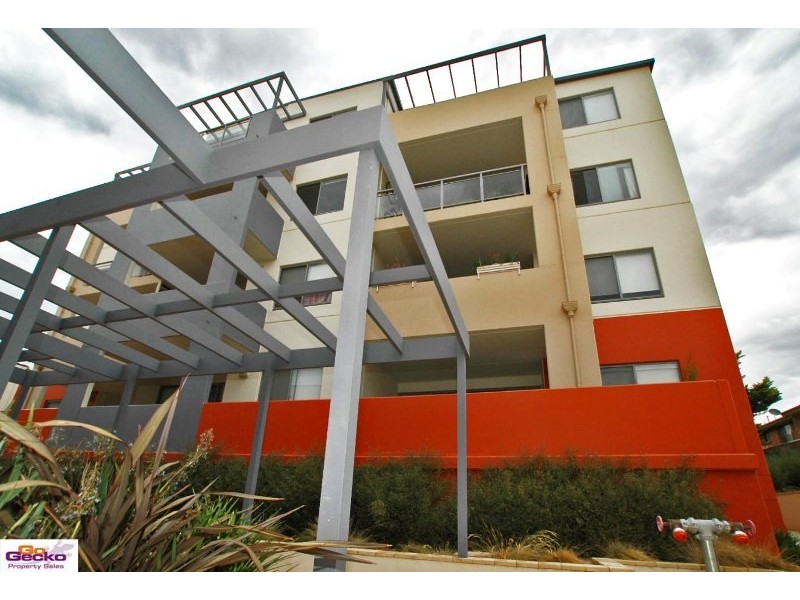 6A/17 Uriarra Road, Queanbeyan NSW 2620