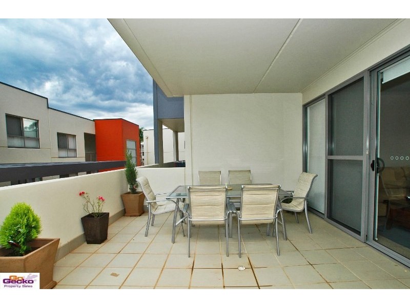 6A/17 Uriarra Road, Queanbeyan NSW 2620