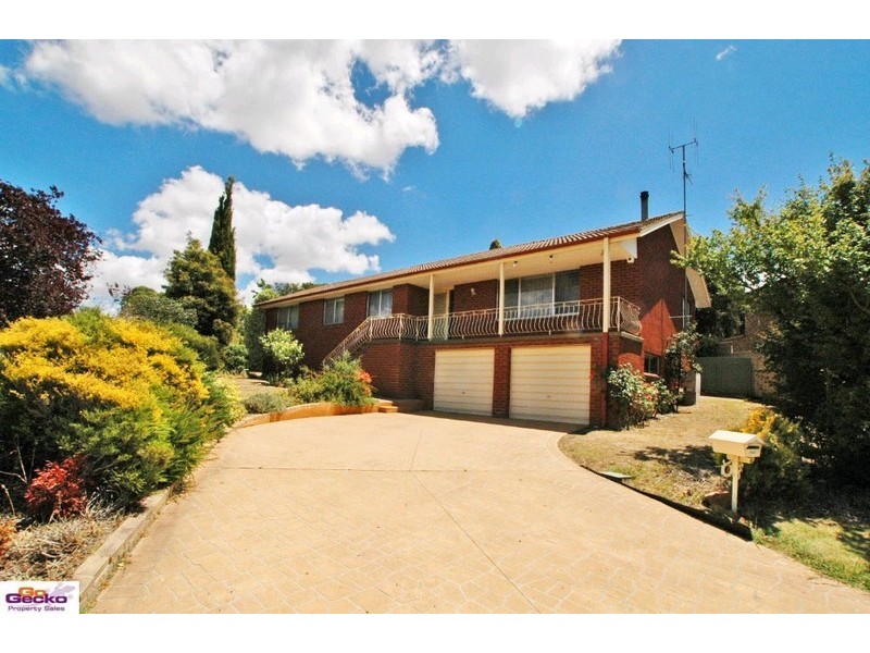 8 Cunningham Street, Queanbeyan NSW 2620
