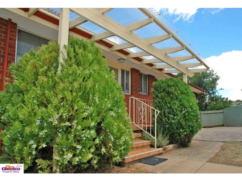 8 Cunningham Street, Queanbeyan NSW 2620