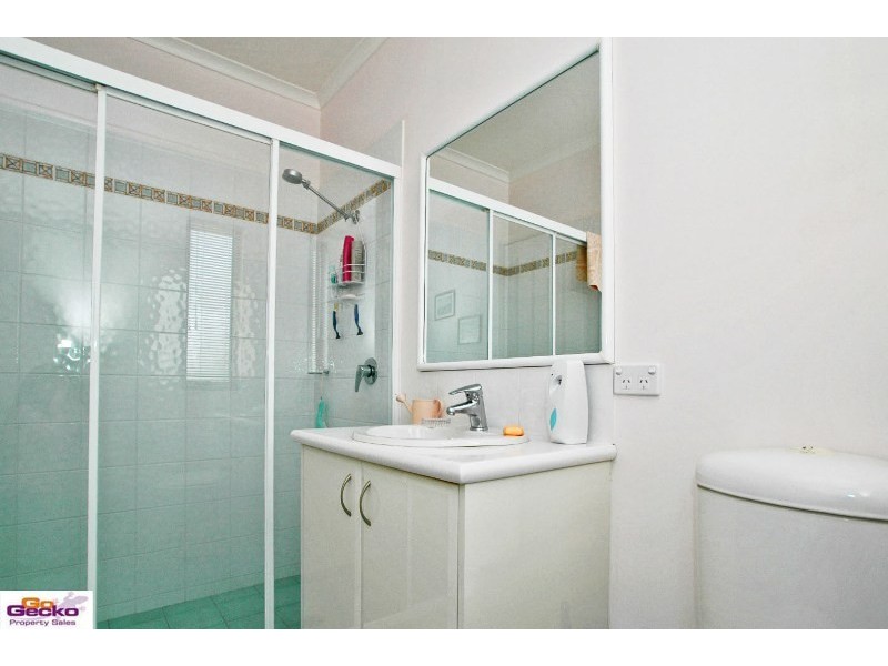 60 Woodhill Link, Jerrabomberra NSW 2619