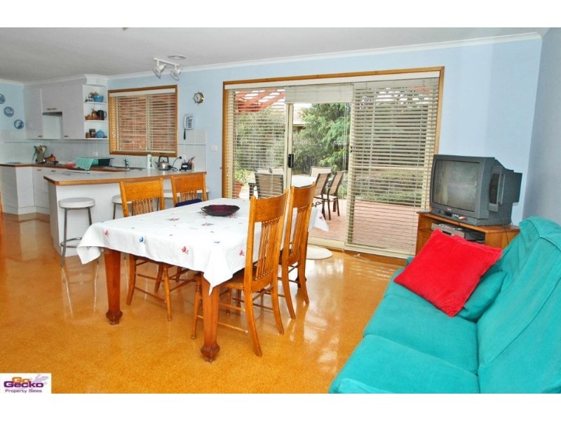 29 Parkview Crescent, Jerrabomberra NSW 2619