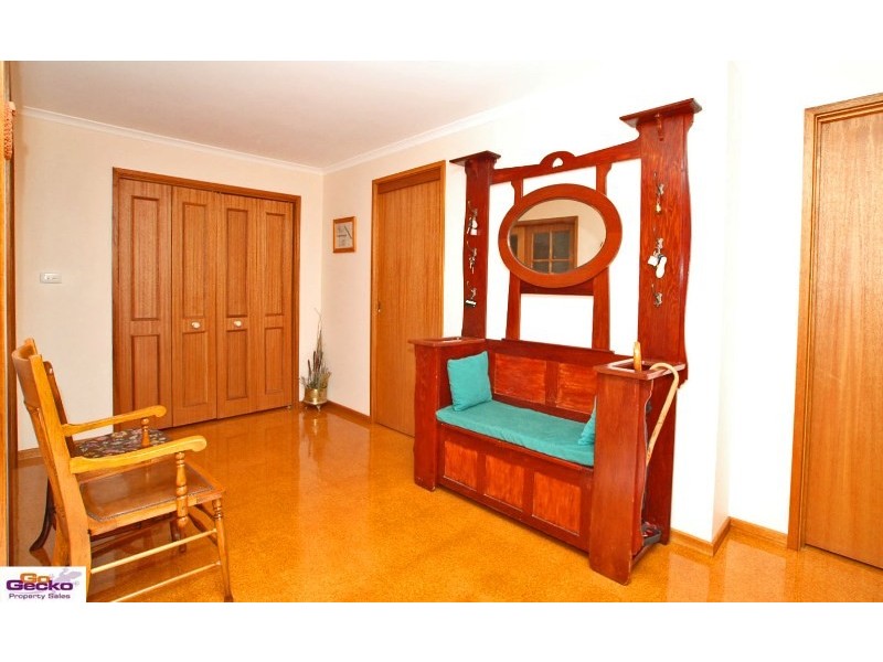 29 Parkview Crescent, Jerrabomberra NSW 2619