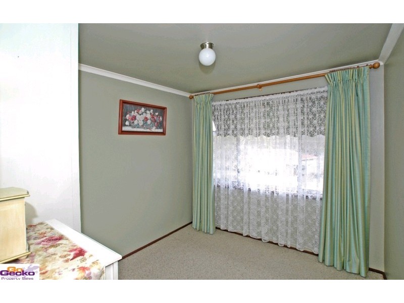 33 Hayley Street, Queanbeyan NSW 2620