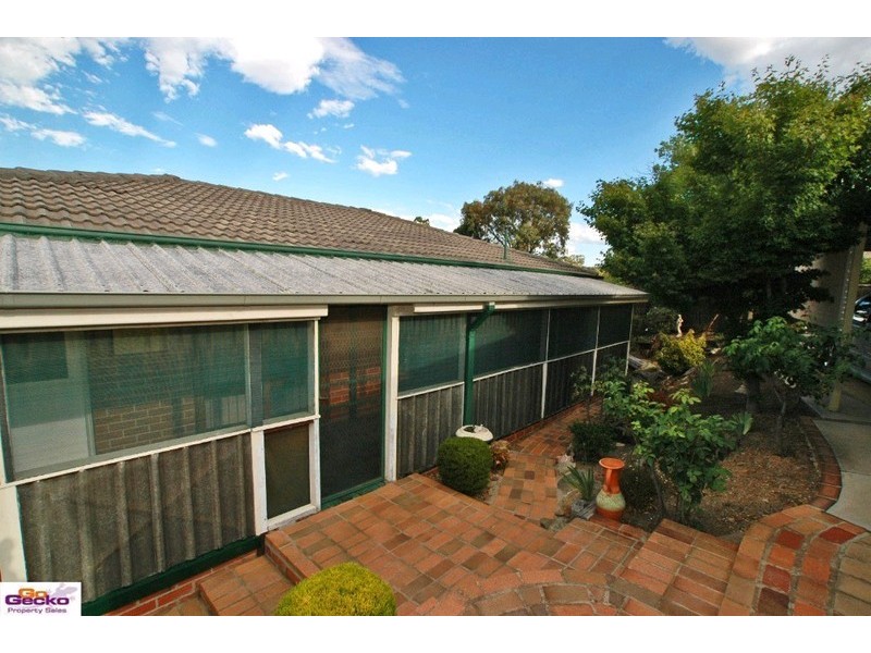 33 Hayley Street, Queanbeyan NSW 2620