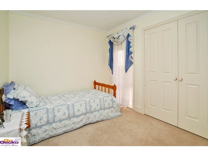 3 english Grove, Jerrabomberra NSW 2619