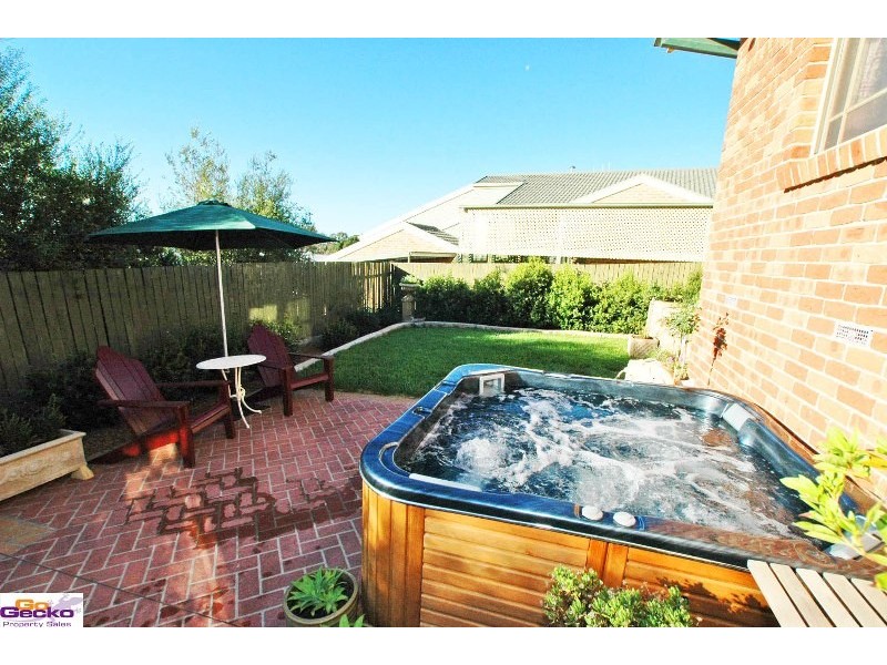 3 english Grove, Jerrabomberra NSW 2619
