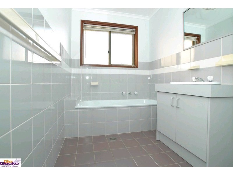 7/37 Derrima Road, Queanbeyan NSW 2620