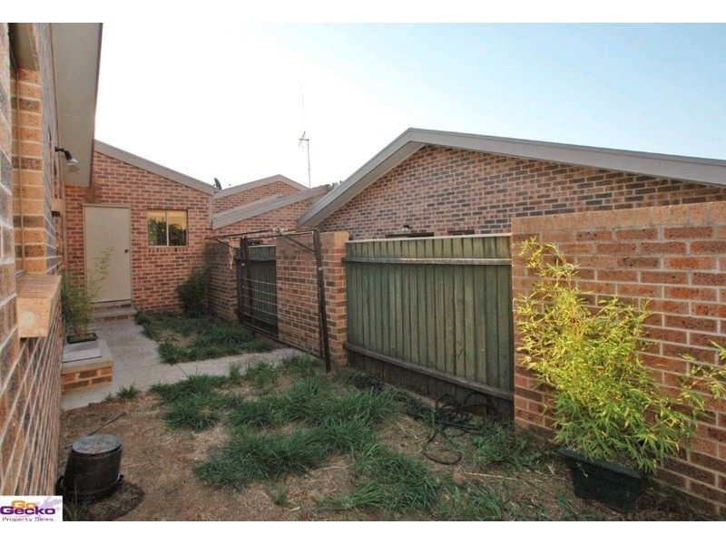 7/37 Derrima Road, Queanbeyan NSW 2620