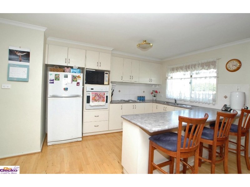 6 Ashby Drive, Bungendore NSW 2621