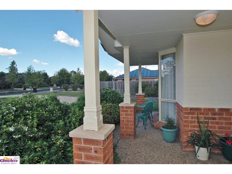 6 Ashby Drive, Bungendore NSW 2621