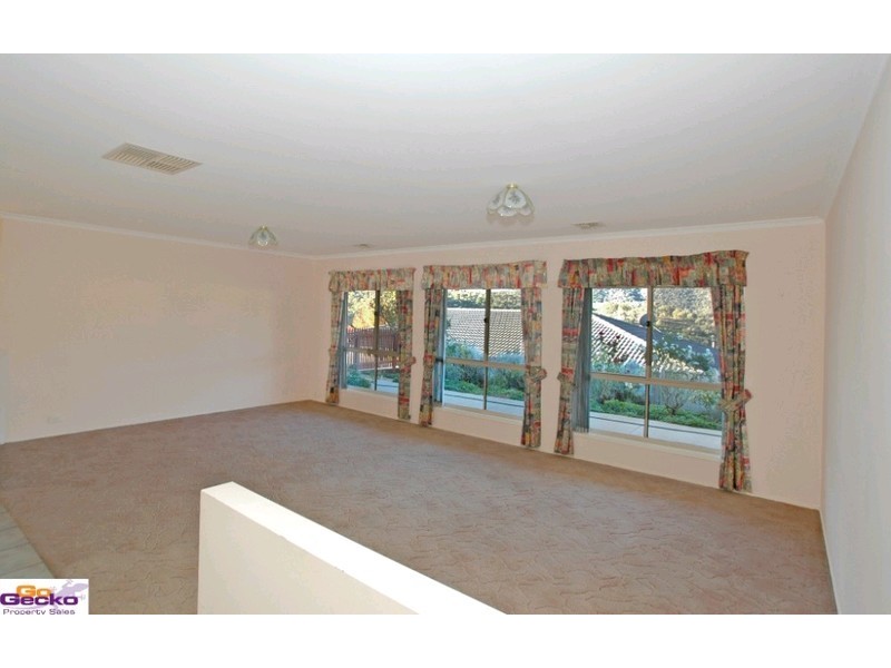 104 Barracks Flat Drive, Queanbeyan NSW 2620