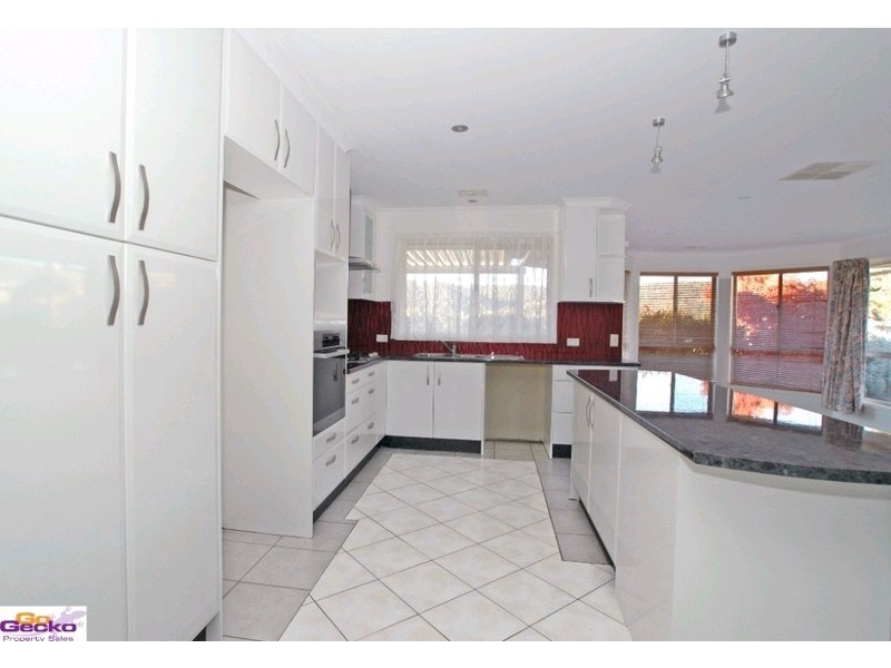 104 Barracks Flat Drive, Queanbeyan NSW 2620
