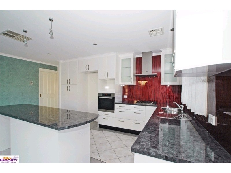 104 Barracks Flat Drive, Queanbeyan NSW 2620