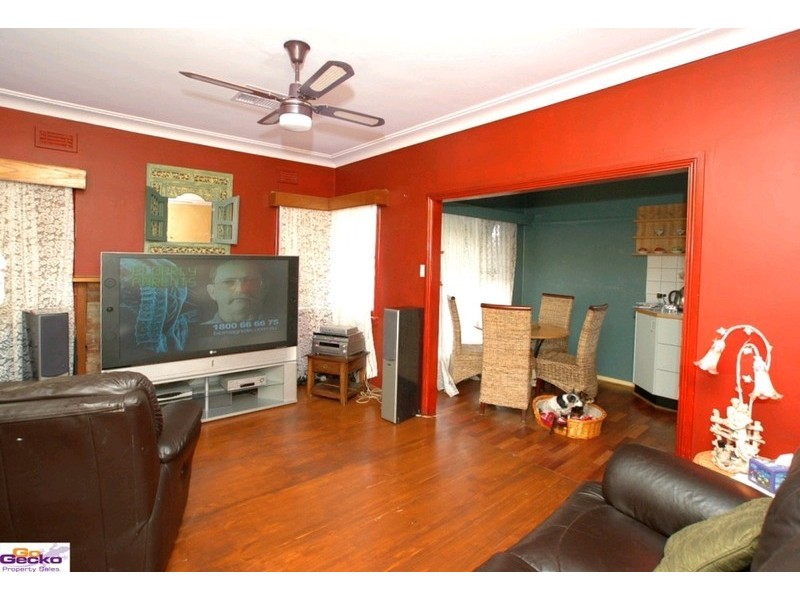 20 Mcintosh Street, Queanbeyan NSW 2620