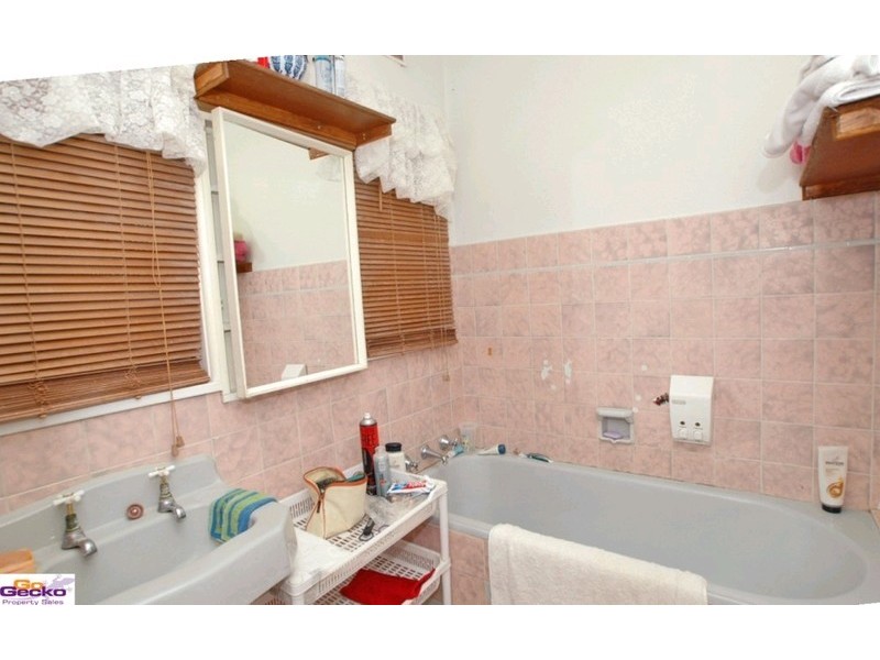 20 Mcintosh Street, Queanbeyan NSW 2620