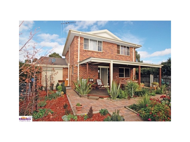 6 Patrick Brick Court, Queanbeyan NSW 2620