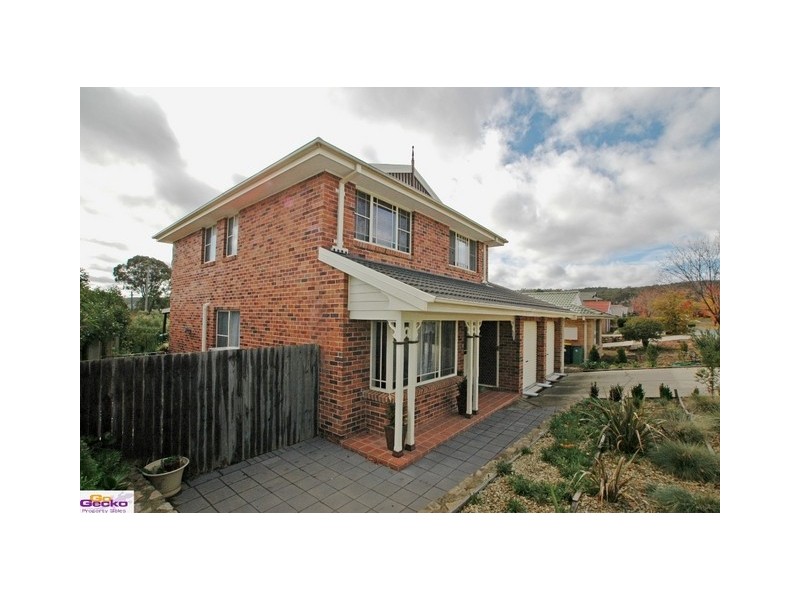 6 Patrick Brick Court, Queanbeyan NSW 2620