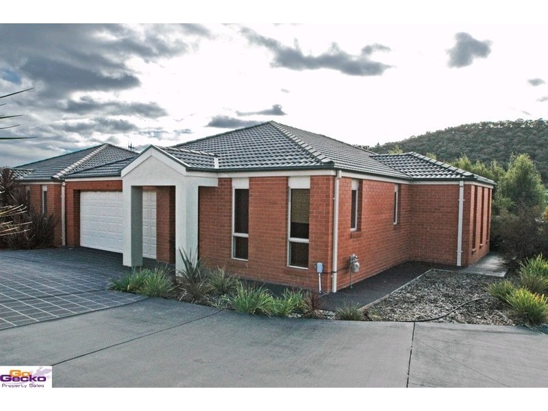 5/14 Pannamena Crescent, Jerrabomberra NSW 2619