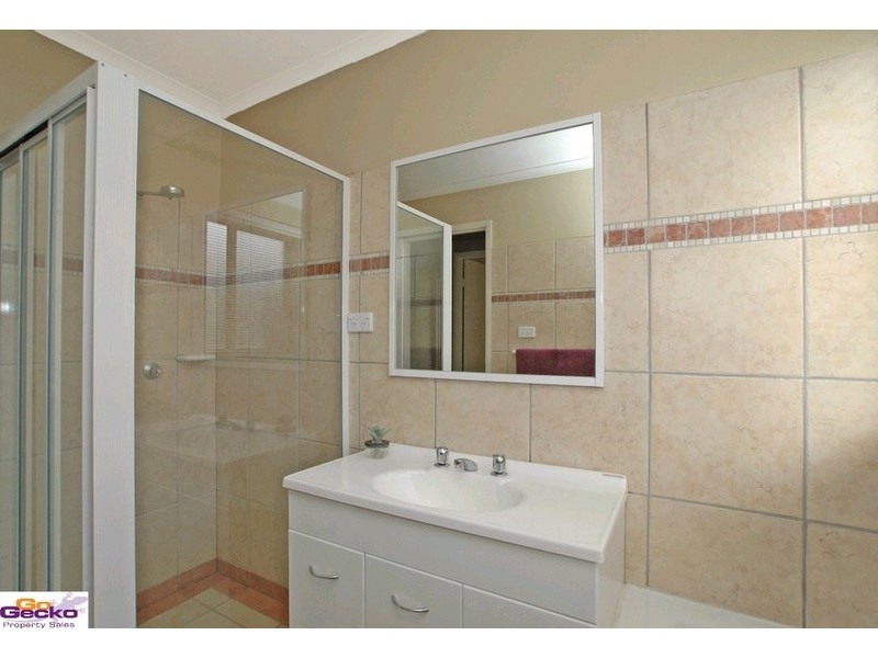 5/14 Pannamena Crescent, Jerrabomberra NSW 2619