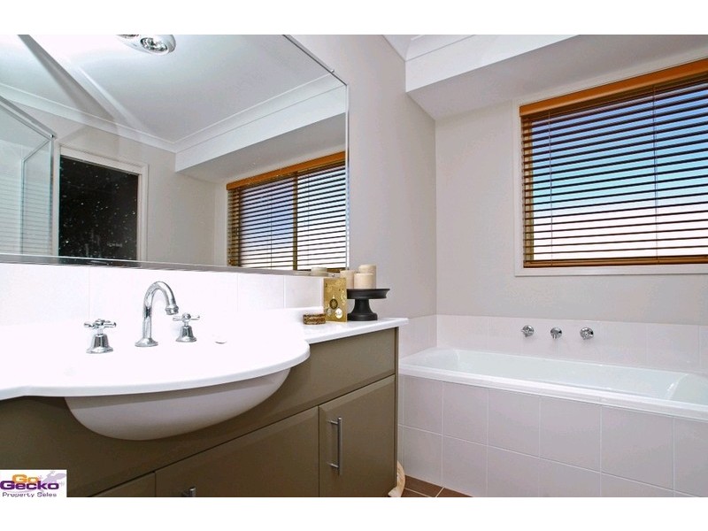 12 Larmer Street, Bungendore NSW 2621