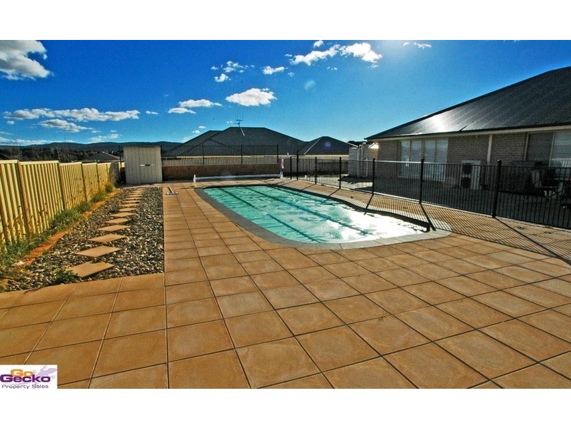 12 Larmer Street, Bungendore NSW 2621