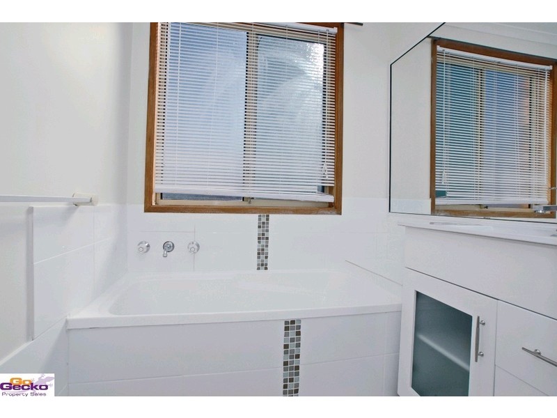 62 Hellmund Street, Queanbeyan NSW 2620