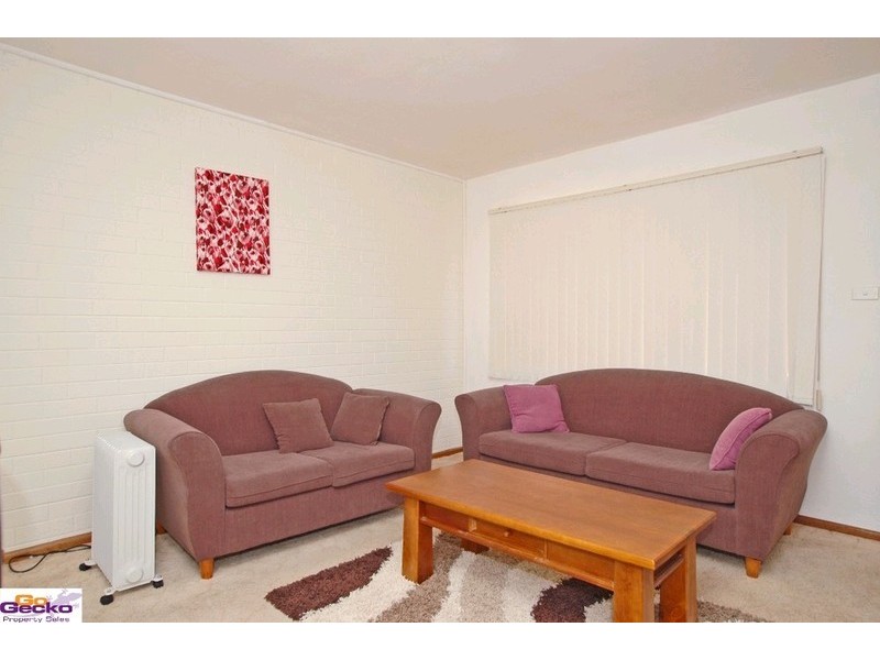 4/61 Donald Road, Queanbeyan NSW 2620