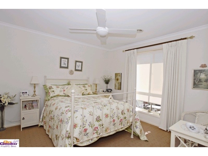 10/5 Weir Place, Queanbeyan NSW 2620