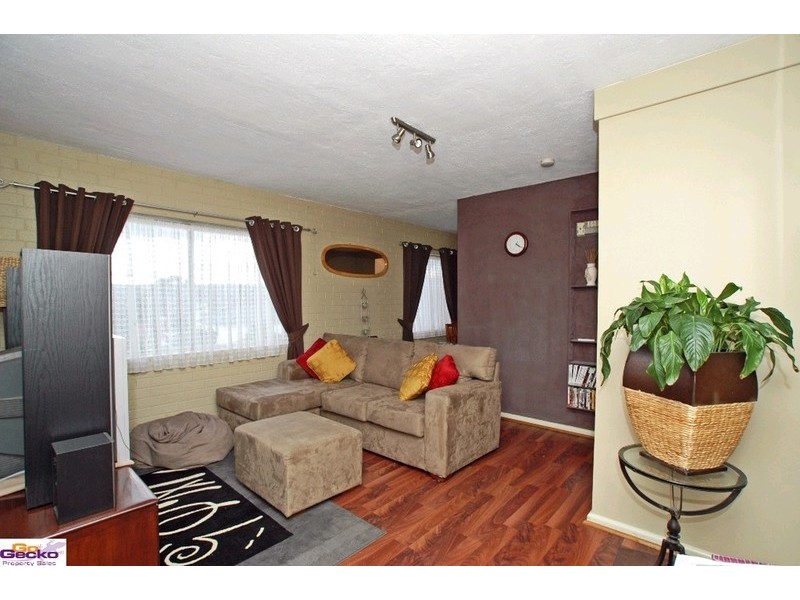 1/63 Donald Road, Queanbeyan NSW 2620