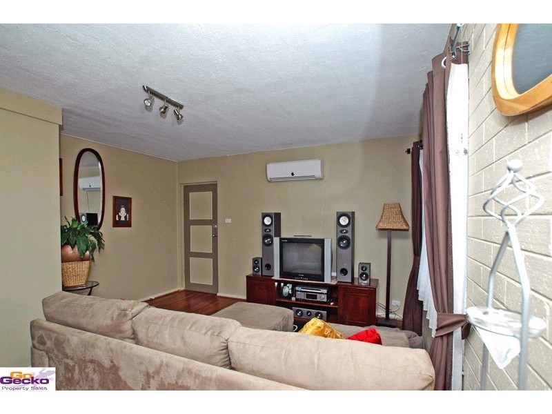 1/63 Donald Road, Queanbeyan NSW 2620