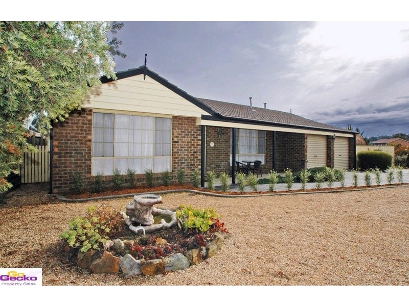 66 Brudunell Drive, Jerrabomberra NSW 2619