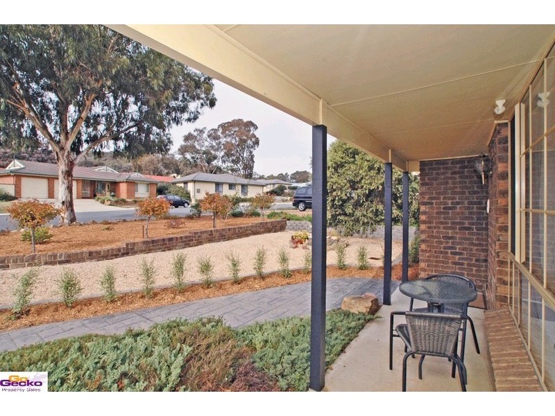 66 Brudunell Drive, Jerrabomberra NSW 2619