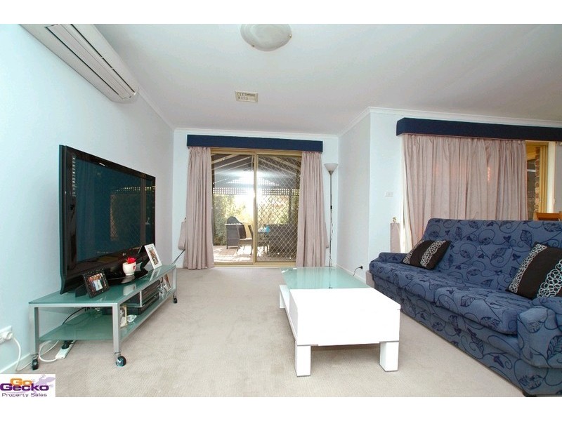 66 Brudunell Drive, Jerrabomberra NSW 2619