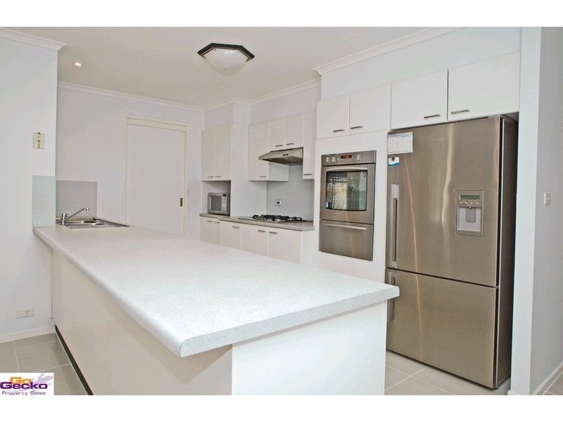 66 Brudunell Drive, Jerrabomberra NSW 2619