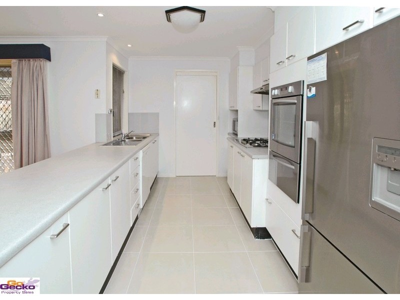 66 Brudunell Drive, Jerrabomberra NSW 2619