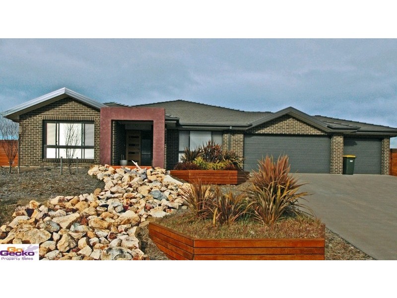 3 McCusker Drive, Bungendore NSW 2621