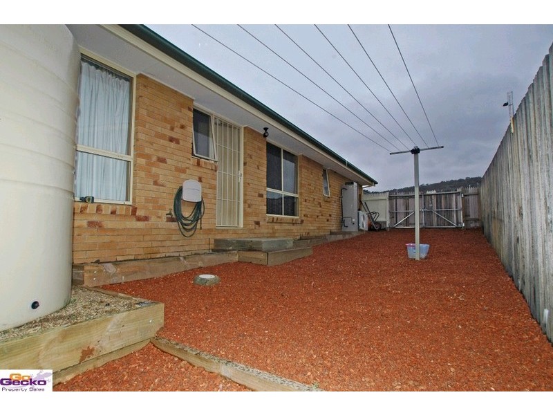 11 Tennyson Drive, Queanbeyan NSW 2620