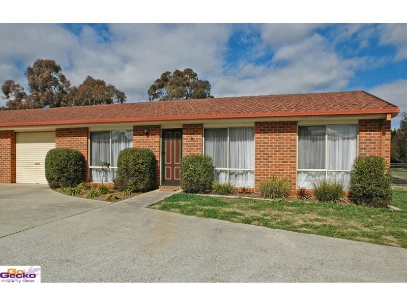8/1 Torpy Place, Jerrabomberra NSW 2619