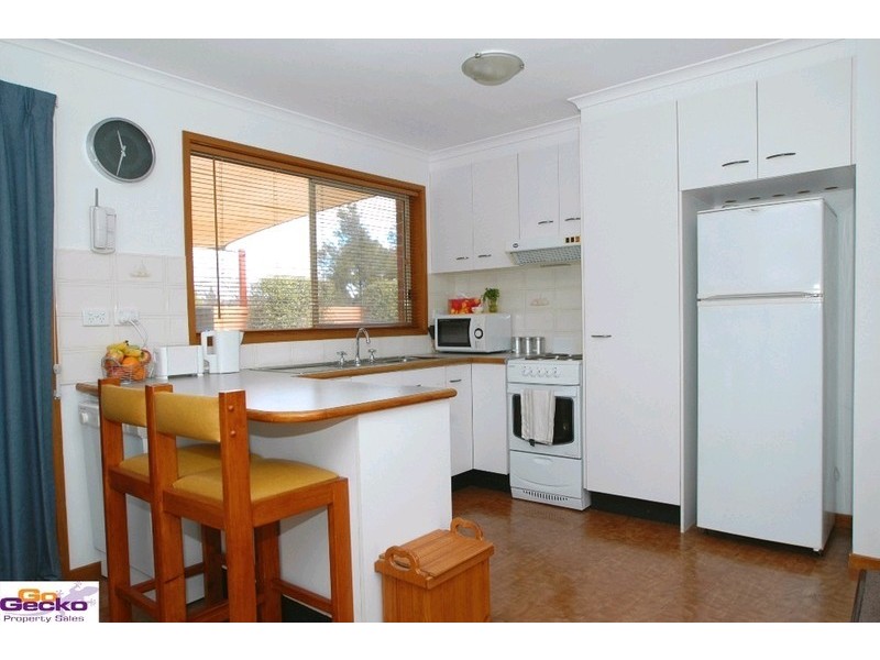 8/1 Torpy Place, Jerrabomberra NSW 2619