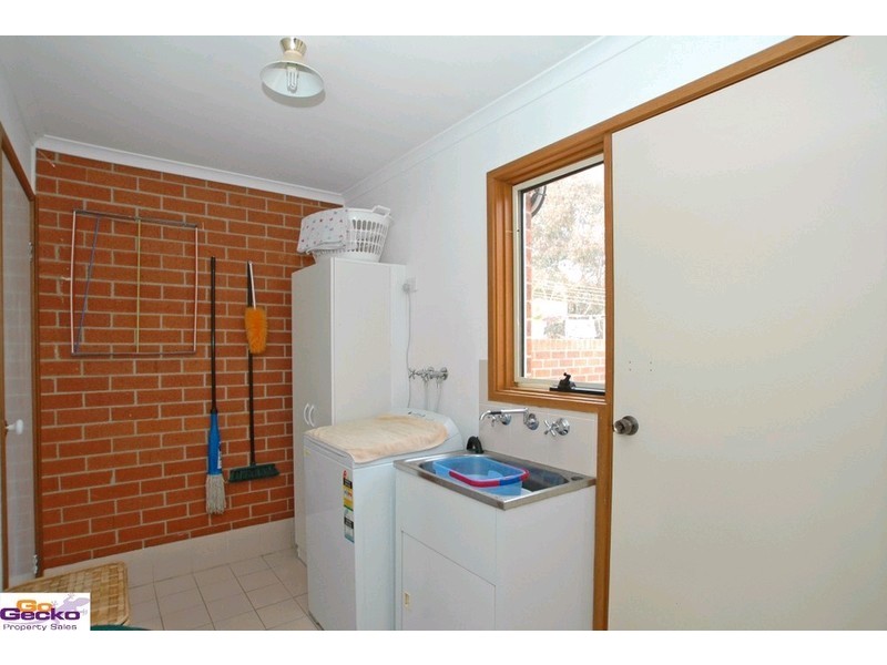 8/1 Torpy Place, Jerrabomberra NSW 2619