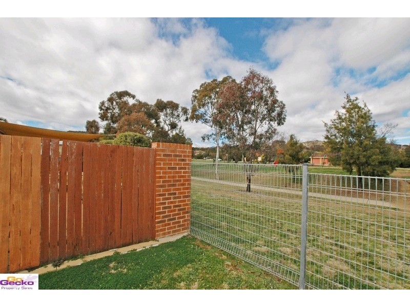 8/1 Torpy Place, Jerrabomberra NSW 2619
