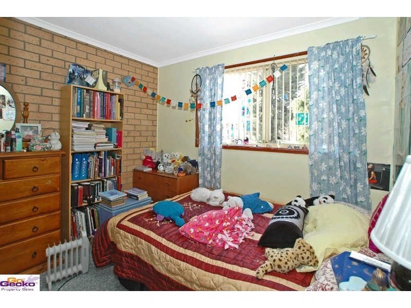 2/4 Booth Street, Queanbeyan NSW 2620