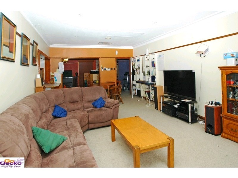 11 Killard Street, Queanbeyan NSW 2620