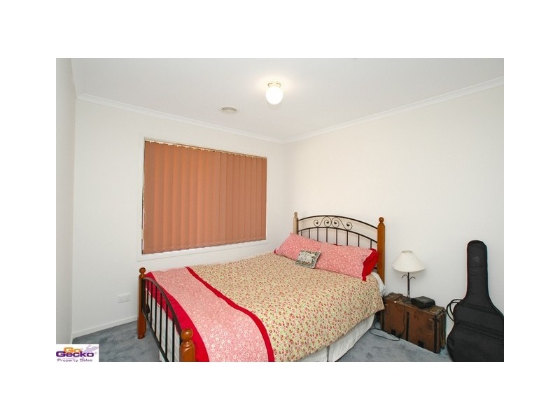 12 english grove, Jerrabomberra NSW 2619